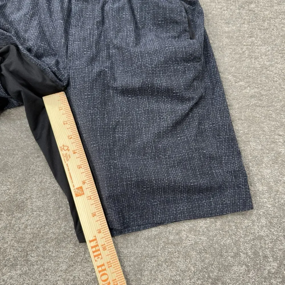Lululemon Mens M THE Short Lined Training Running Short Black Pattern Zip Pocket